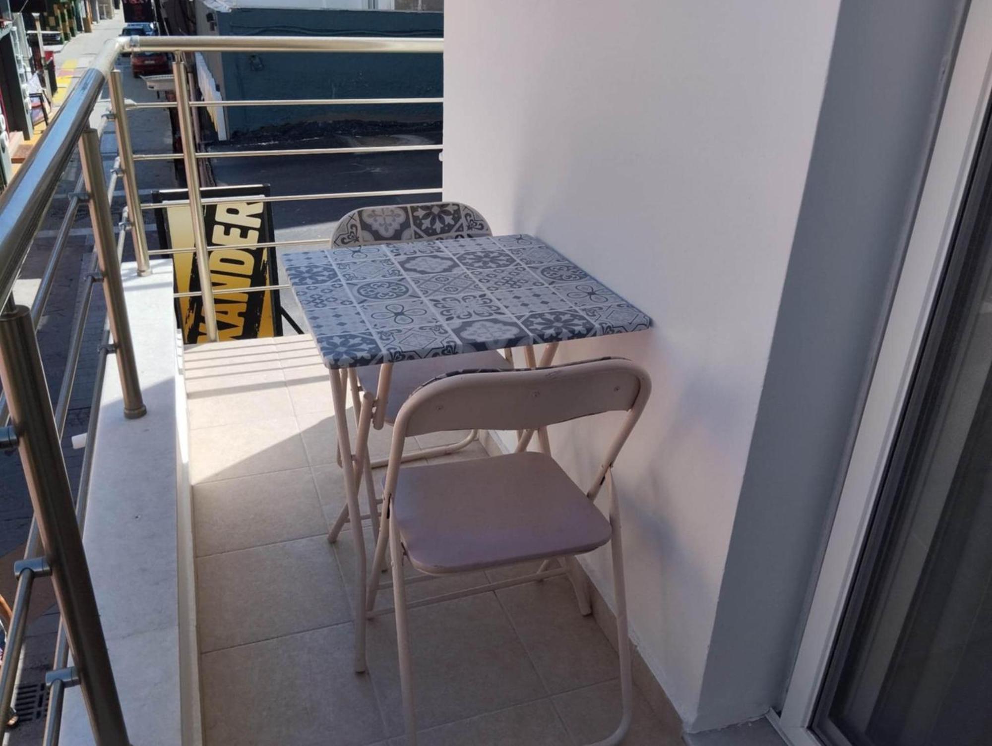 Lilian'S Seaview-Party Street-Youth Studios Rhodes City 外观 照片